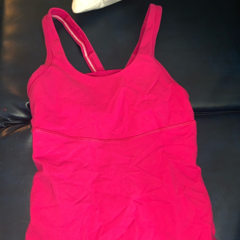 Pink lulu tank with built in bra